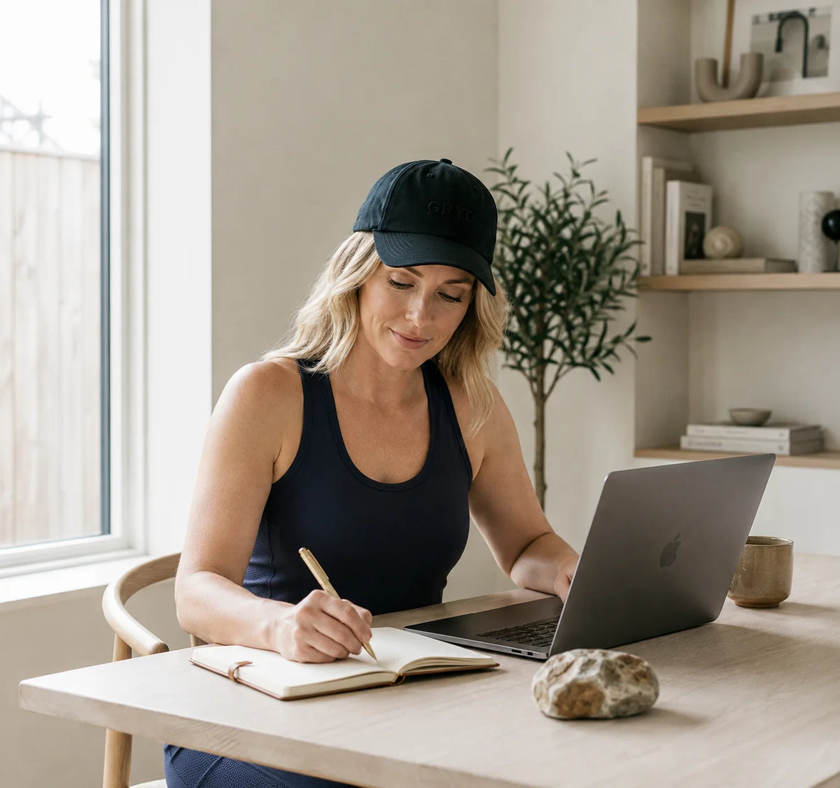 GRYD Halo - Red Light Therapy Cap for Thinning Hair